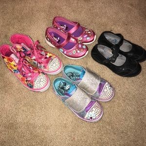 🔥Girls 4 Pairs Shoe Lot🔥